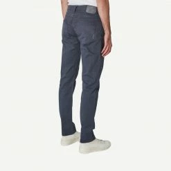 NEUW Mens Lou Slim Twill In Dark Pine