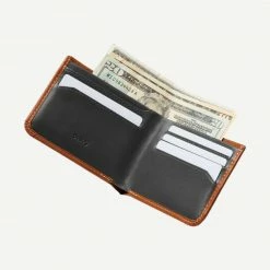 Bellroy Hide & Seek LO (More Colors Available) Mens