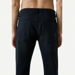 NEUW Lou Slim Reverent Black