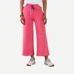 Sundry Womens Crop Flare Sweatpant In Hibiscus