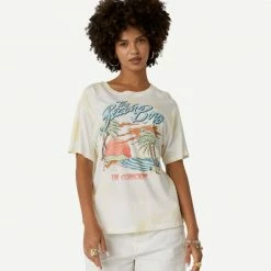 Daydreamer The Beach Boys In Concert Boyfriend Tee