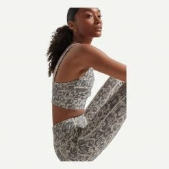 Varley Womens Let's Go Staunton Bra - Sage Noise Snake