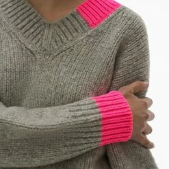 Helmut Lang Camel V. Neck Pink 15 Helmut Lang Camel V. Neck Pink