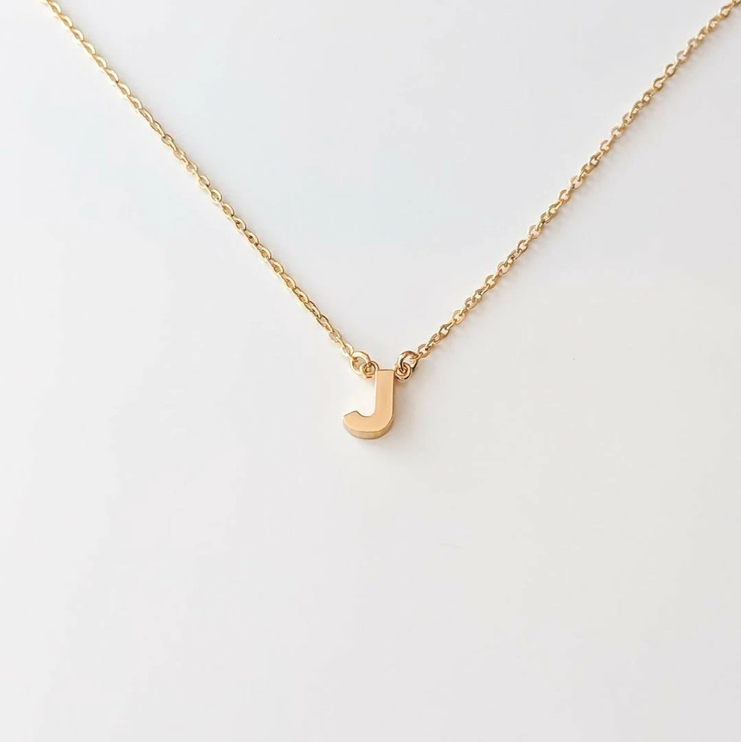 Thatch Initial Necklace Womens 10 Thatch Initial Necklace Womens