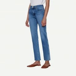 Frame Denim Le High Straight In Wine Ridge