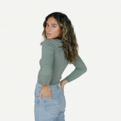 Rolla's Jeans Womens Jane Long Sleeve Knit Tee In Fern