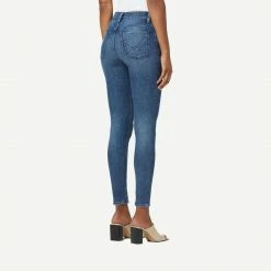 Hudson Barbara High Waist Super Skinny In Head Over Heels 9 Hudson Barbara High Waist Super Skinny In Head Over Heels
