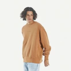 Minimal Thrills Oversized Crew Spice Brown Mens